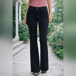 [368] Gloria Vanderbilt Amanda Bootcut Black Jeans